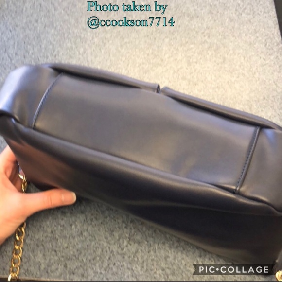 1leftBoutique-Tracy Negoshian navy crossbody-Chris - Picture 6 of 8